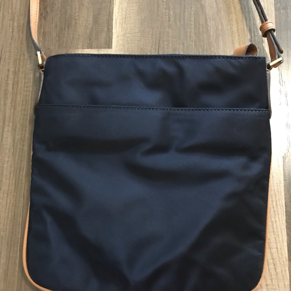 Micheal Kors Kelsey Large Crossbody NWOT - Picture 4 of 7
